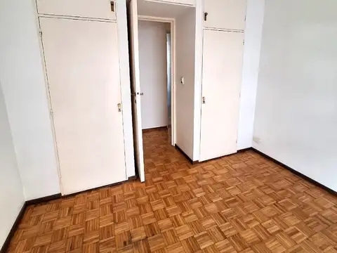 Hermoso Dpto 4 Amb Al Frente, Excelente Ubicación, Muy Luminoso 