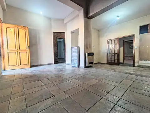 Juan Bautista Lasalle al 4100