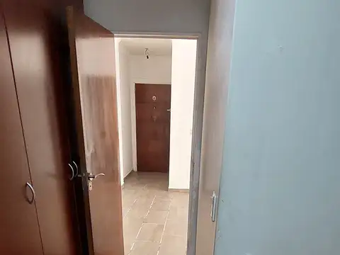 Depto 3 ambientes c/patio y parrilla. ESCUCHA OFERTA RAZONABLE  