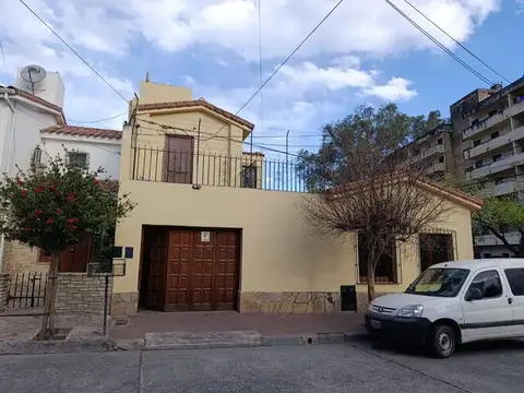 Exc Casa 3 Dor Alq Gge/patio/play Room Exc Zona