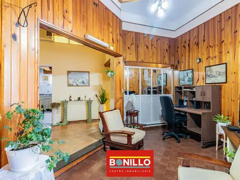 Venta de Casa 4 AMBIENTES en Villa Pueyrredón