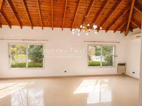 Casa en Alquiler al Noreste