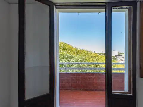 Avenida Elcano 3200, Piso 6