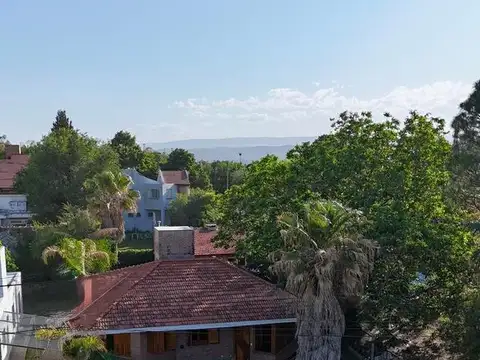 Casa en Venta en Sol Y Rio, USD 155.000