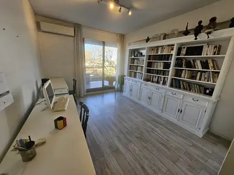 ALQUILER ANUAL SIN MUEBLES  DISPONIBLE 1 DE MAYO