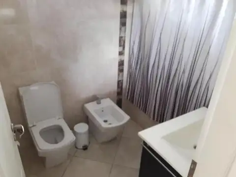 213 e/ 42 y 43