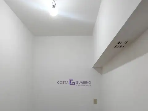 Avenida Juan Manuel de Rosas 600