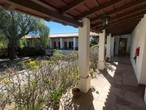 Hotel en Venta en Capilla del Monte, USD 1.300.000