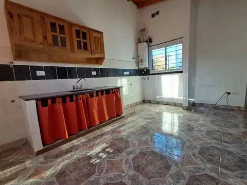 HERMOSO 2 AMBIENTES EN COMPLEJO Y 1° PISO