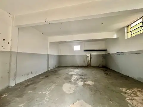 Galpon en Alquiler en Lanus Oeste, $ 500.000