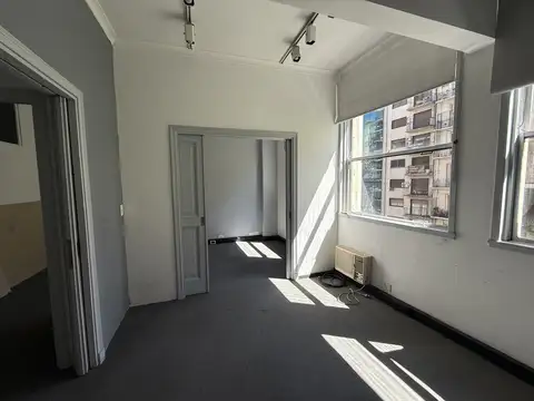 Oficina en Alquiler 50 años