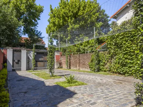 José Pereyra Lucena 800