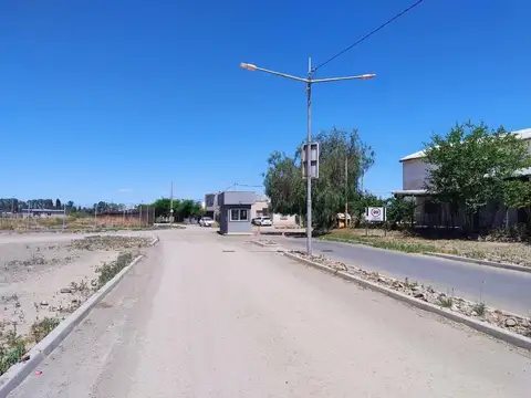 Terreno en Venta en El Plumerillo, $ 16.000.000