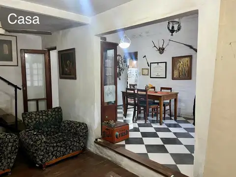 Casa en Venta con 1 cochera