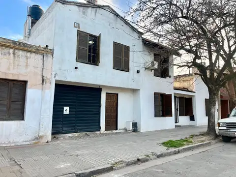 VENTA EN BLOQUE ALTA CORDOBA CASA, 3 DPTOS Y LOCAL