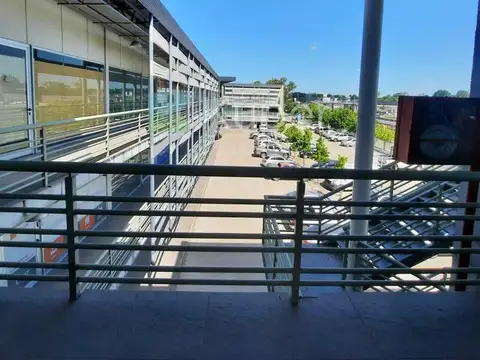 Oficinas en Verdi 57, Panam KM 57. OPORTUNIDAD FINANCIADA