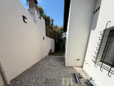 Casa en Alquiler en Villa Sarmiento, $ 2.500.000