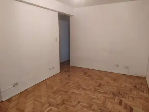 Av Scalabrini Ortiz 2300, Piso 3