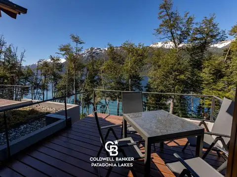 Dos Lagos, Villa la Angostura