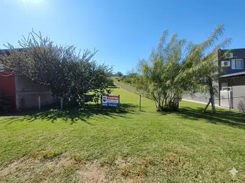 SE VENDE TERRENO 1.975 M2, ZONA ALTA CATAMARCA CD