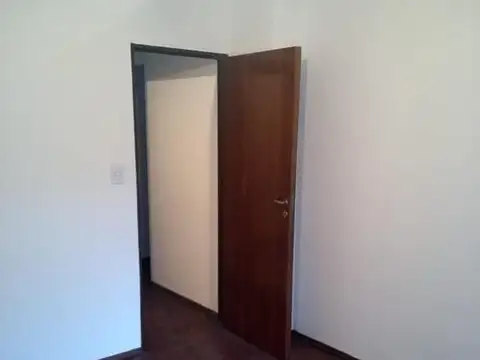 VENDO DPTO 2 DORM 2 BAÑOS