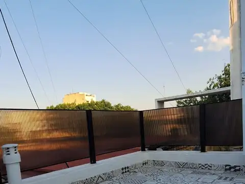 Depto Tipo Casa en Venta de 4 ambientes