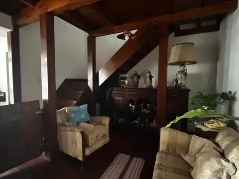 Casa Multifamiliar en Lote Propio - Ideal Inversor