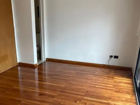 Departamento 4 ambientes con 3 baños