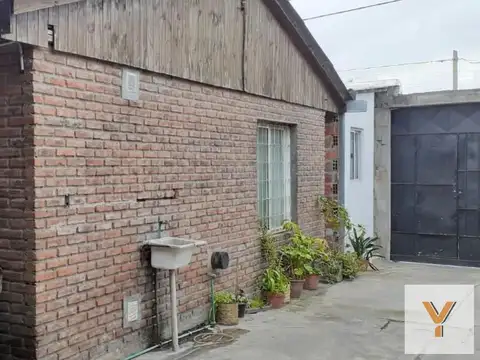 Casa en Alquiler - 2 Dormitorios 1 Baño - 45mts - La Plata