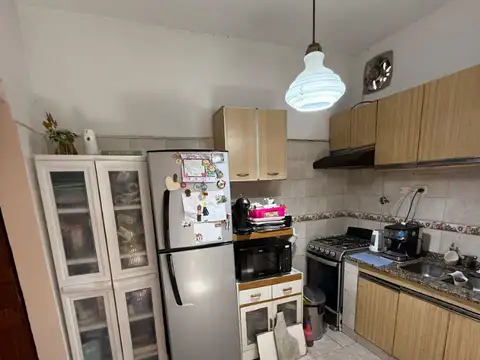 Departamento 4 ambientes con 2 baños