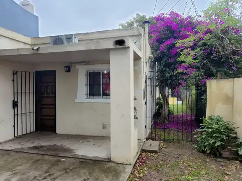 Casa en Venta en Barrio El Zorzal, USD 90.000