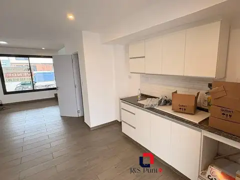 Casa 3 ambientes con 2 baños