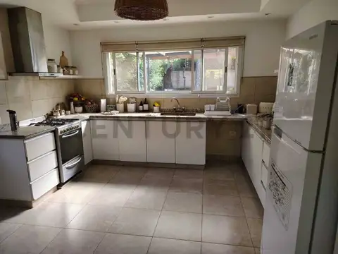 La Plata 3200, Piso 0