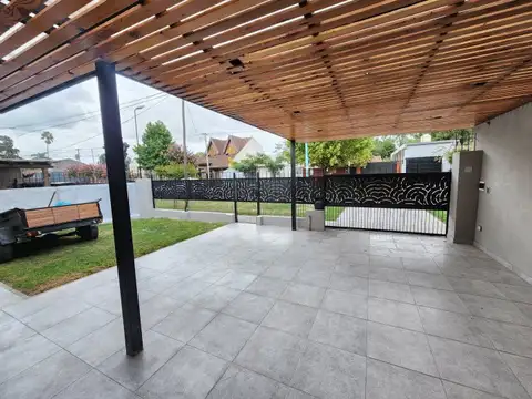 Casa en Alquiler de 3 dormitorios