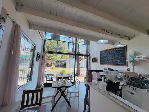 Local en Alquiler en Barrio Malvinas, $ 560.000