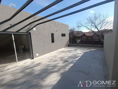 OPORTUNIDAD - PH 4 AMB DE 135 M2 CON TERRAZA -