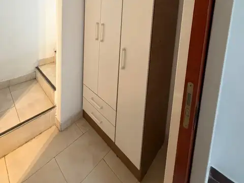 Ingeniero Pereyra 3500, Piso 1