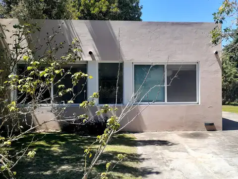 Casa en venta en Banco Provincia Sector IV