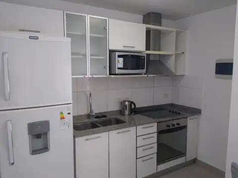 Departamento en Alquiler de Monoambiente