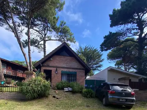 Casa en alquiler temporal - 1 Dormitorio 1 Baño - Villa Gesell