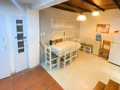 Depto Tipo Casa en Alquiler de 4 ambientes