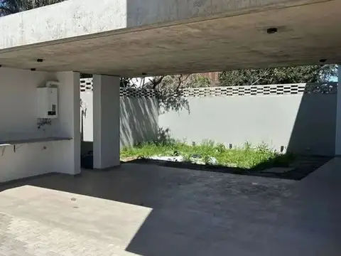 Gobernador Roque Ferreyra 2000