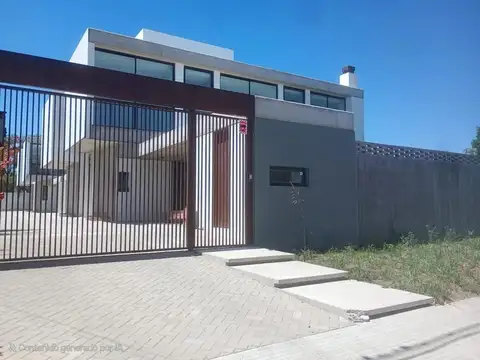 ALQUILER DUPLEX HOUSING 3 DORM CERRO DE LAS ROSAS