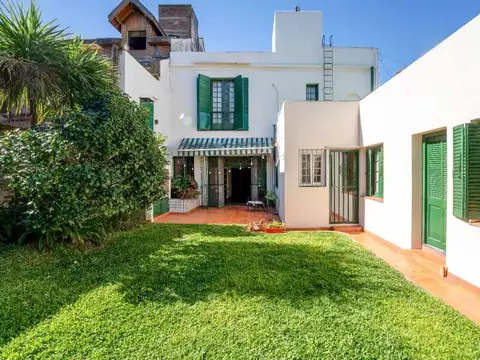 Casa en Venta con 1 cochera