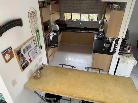 Casa en Venta en El Canton, USD 235.000