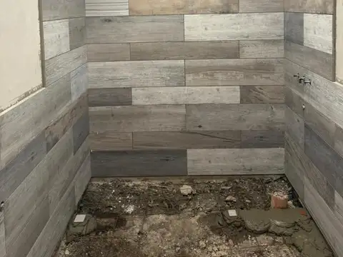 Local en Alquiler en Pilar, USD 2.100