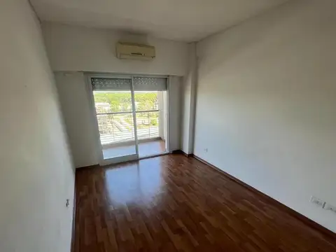 Departamento 3 ambientes en venta con seguridad las 24hs.