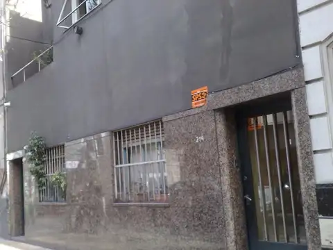 Depto Tipo Casa en Venta de 6 ambientes