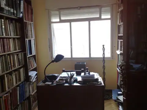 Depto Tipo Casa en Venta 50 años
