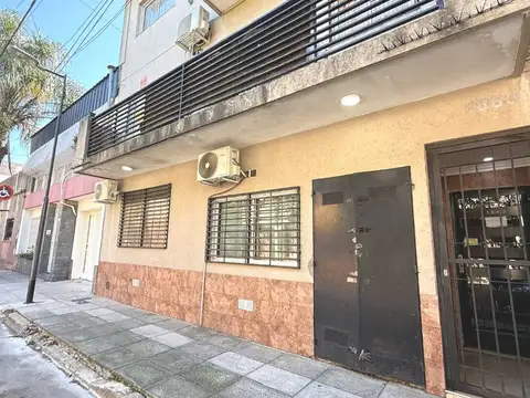 PH 2 AMB ALQUILER SOLO APTO PROFESIONAL  M CASTRO